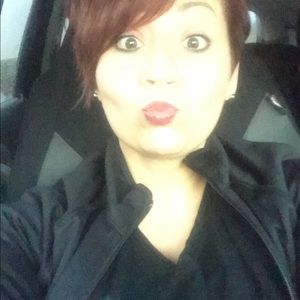 Meet your Posher, Tina